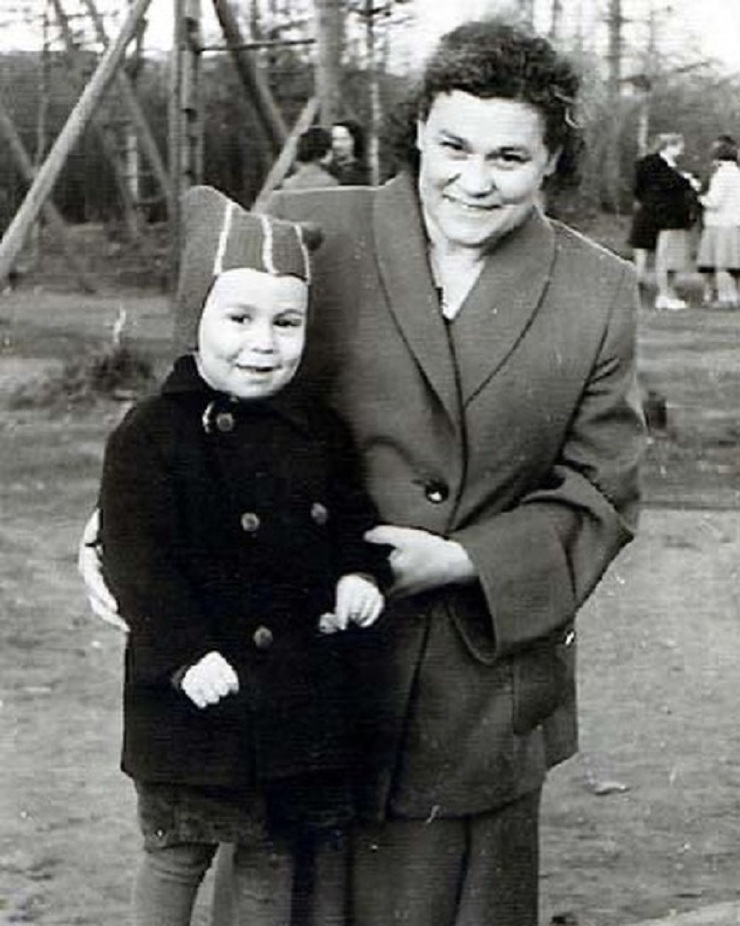 Нахим с мамой Раисой