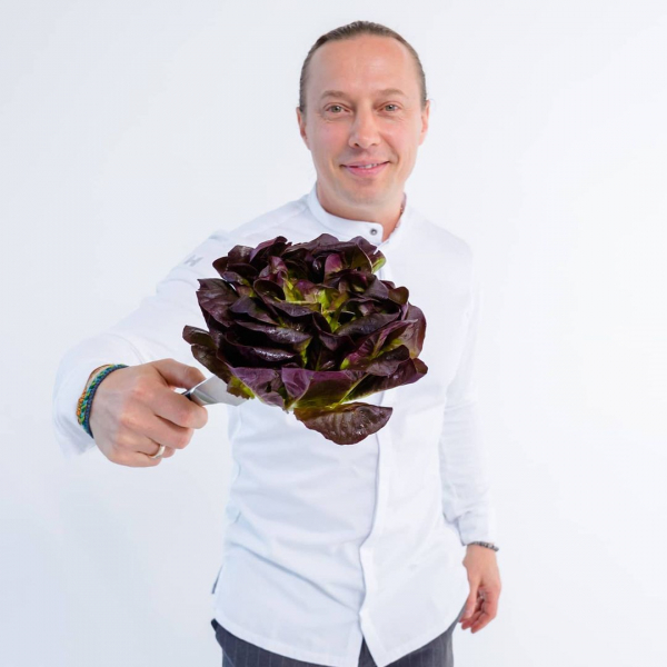 Василий Емельяненко