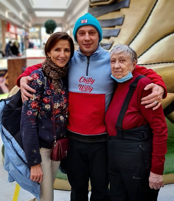 Супруга и мама Василия Емельяненко