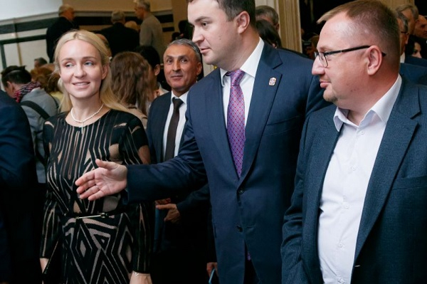 Виталий и Алена Хоценко